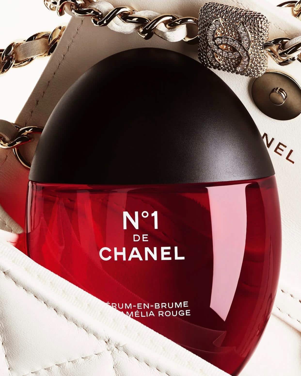 © Chanel – Official visual | Source: Instagram @chanel.beauty