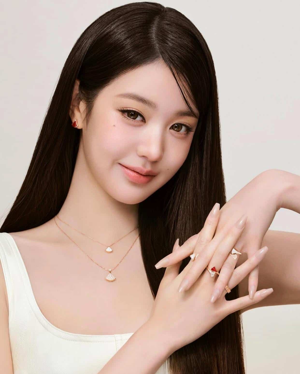 © Bvlgari – Official visual | Source : Instagram @bvlgari