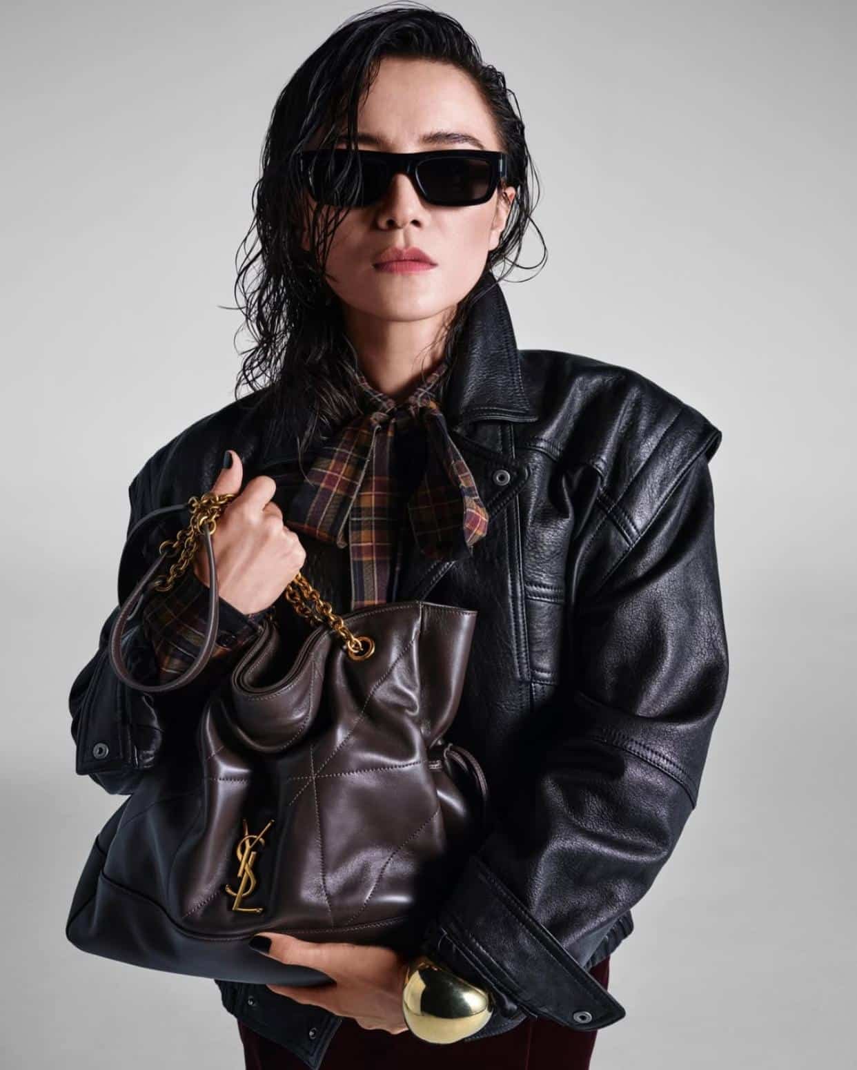 © Saint-Laurent – Official visual | Source : Instagram @ysl