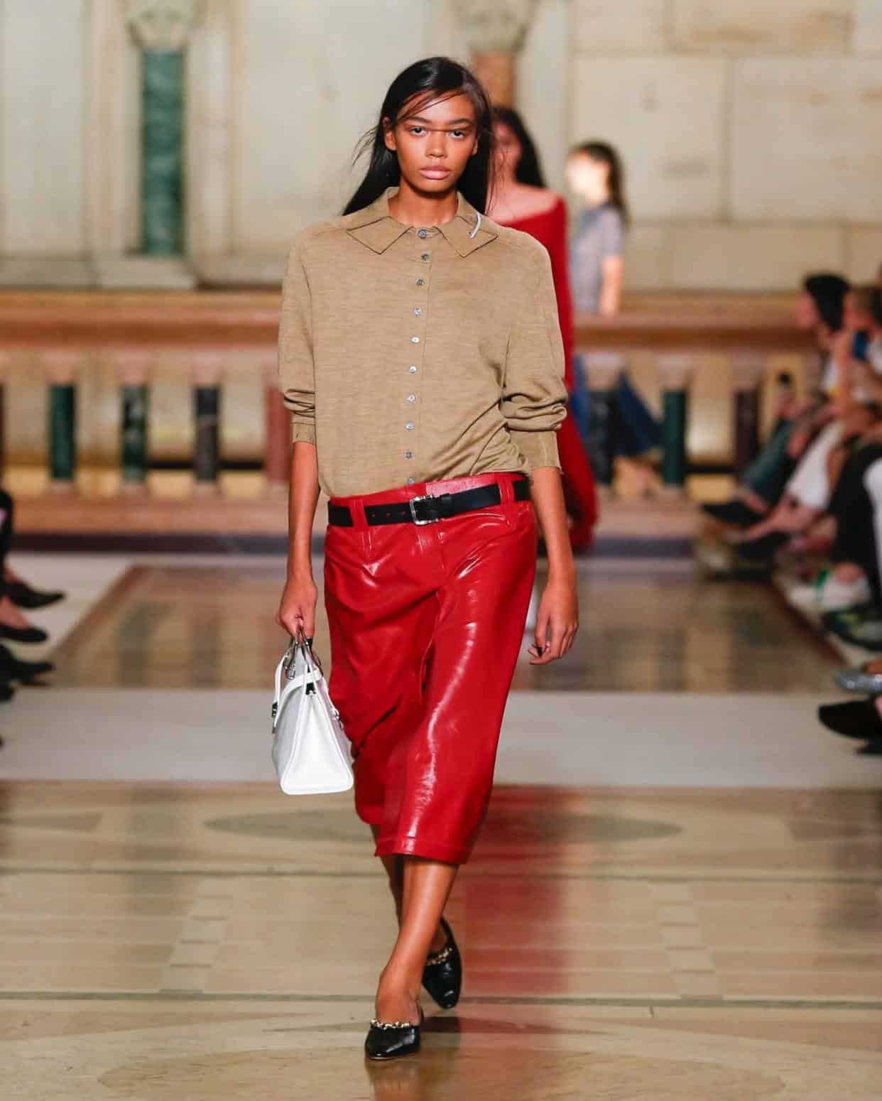 © Tory Burch – Official visual | Source : Instagram @toryburch