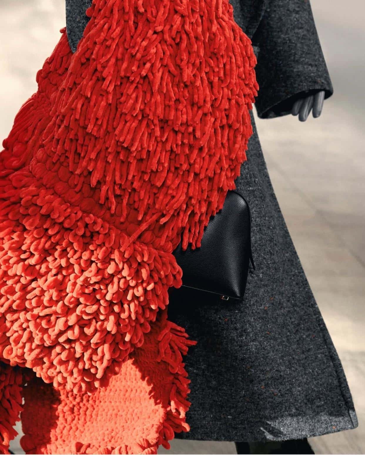 © Stella McCartney – Official visual | Source : Instagram @stellamccartney