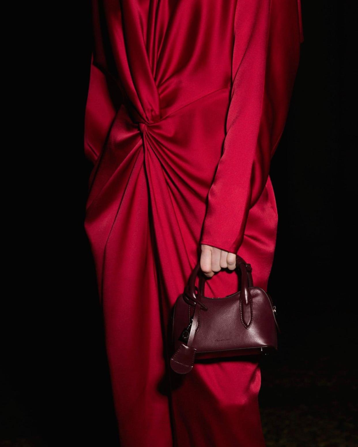 © Stella McCartney – Official visual | Source : Instagram @stellamccartney