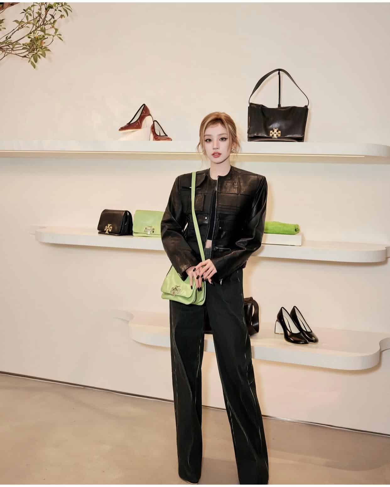 © Tory Burch – Official visual | Source : Instagram @toryburch