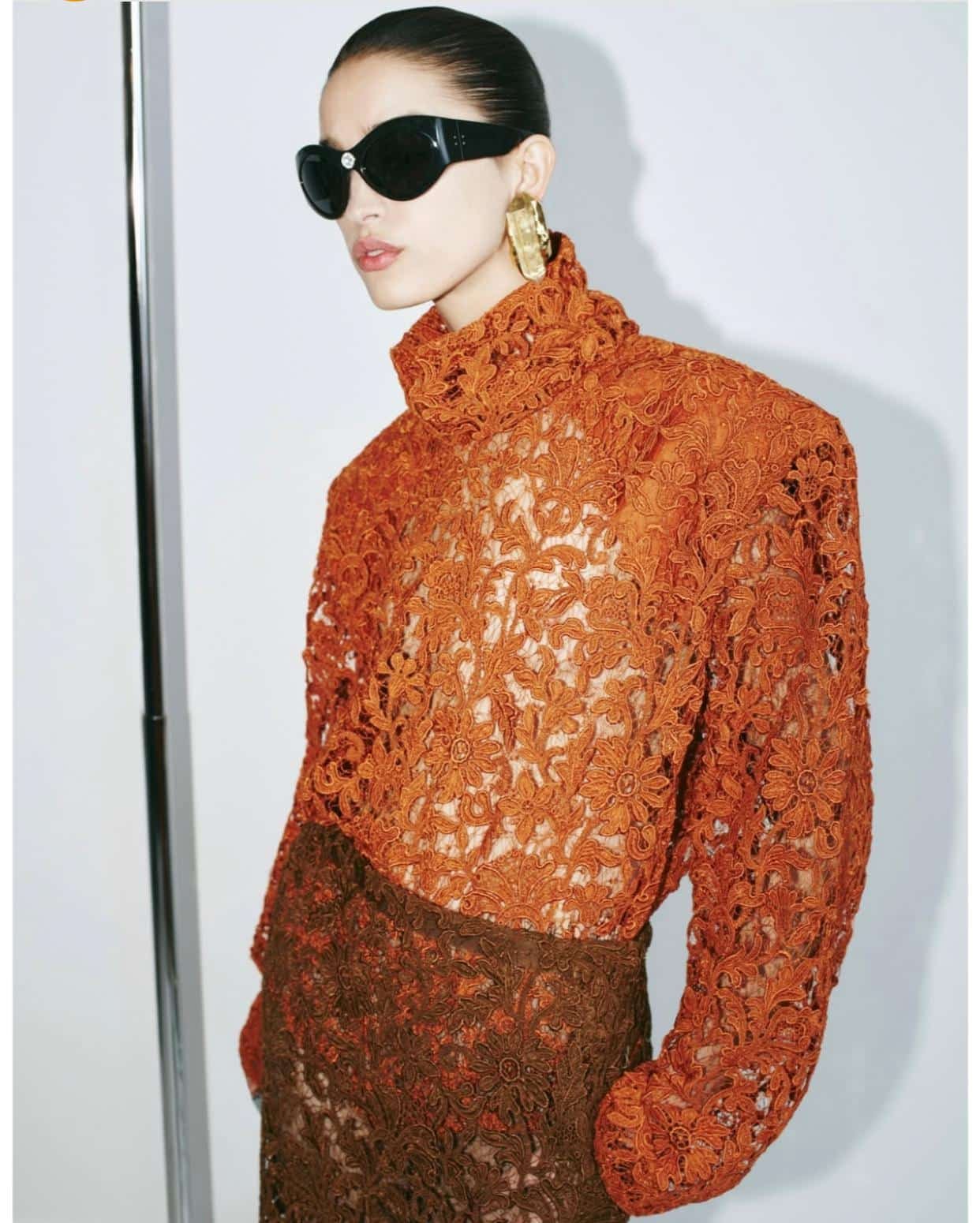 © Saint-Laurent – Official visual | Source : Instagram @ysl