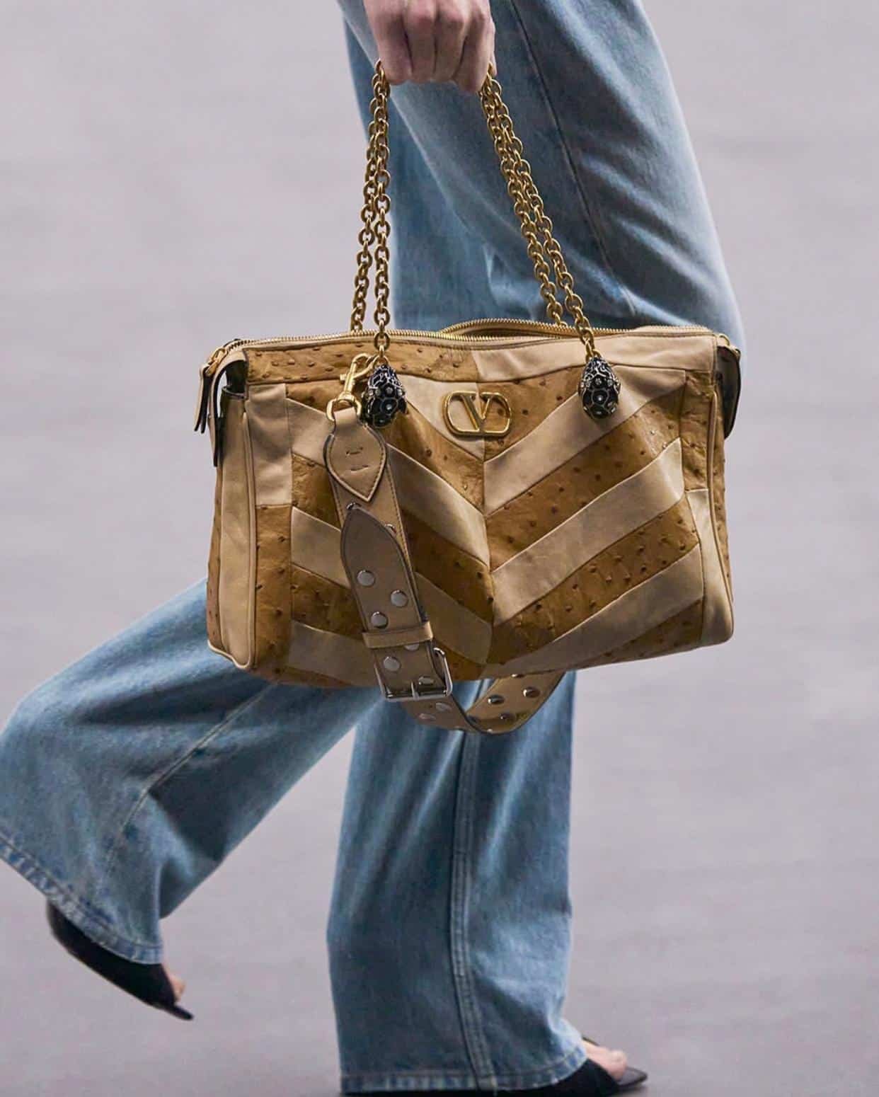 © Maison Valentino – Official visual | Source : Instagram @maisonvalentino