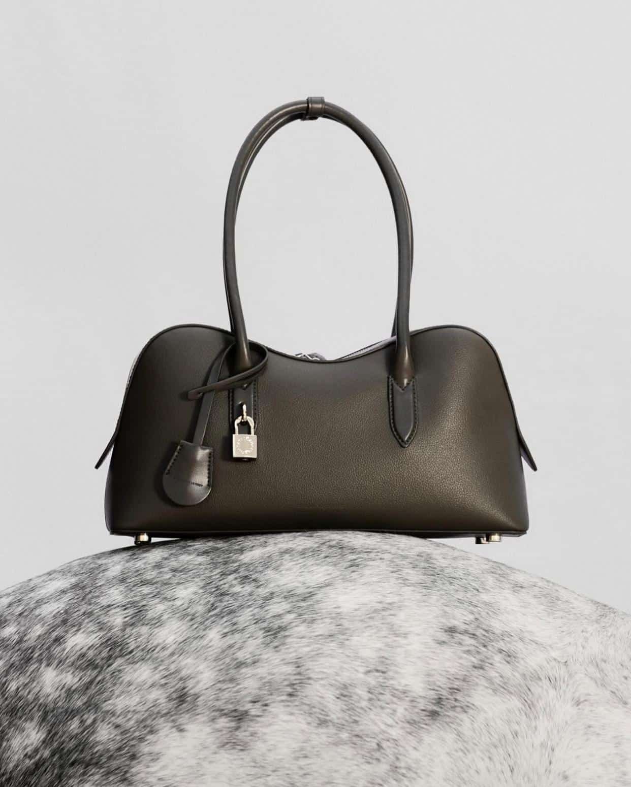 © Stella McCartney – Official visual | Source : Instagram @stellamccartney