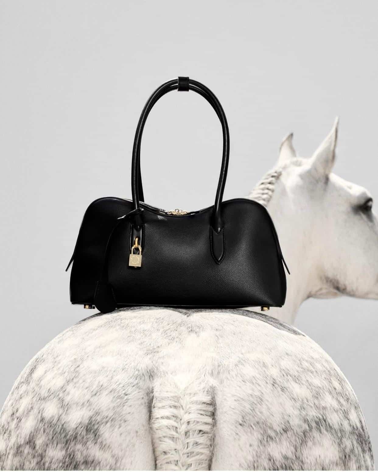 © Stella McCartney – Official visual | Source : Instagram @stellamccartney